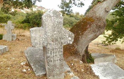 Гроб Влатка Вуковића у Бољунима код Стоца (Фото Бљесак)