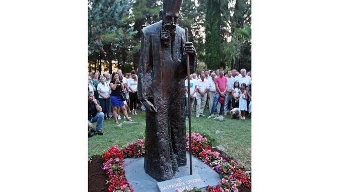 spomenik-patrijarh-pavle-trebinje-111