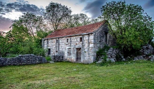 kuca kamena hercegovina dd